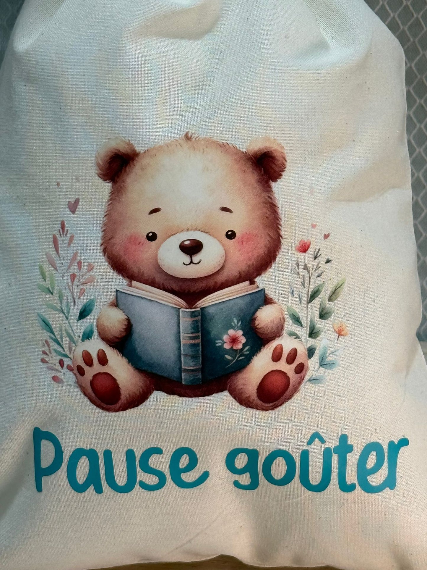 Pochon "Pause Goûter" - L'ourson en pleine lecture