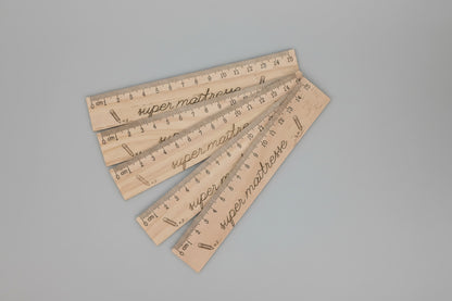règle en bois - gravure Maître et Maîtresse