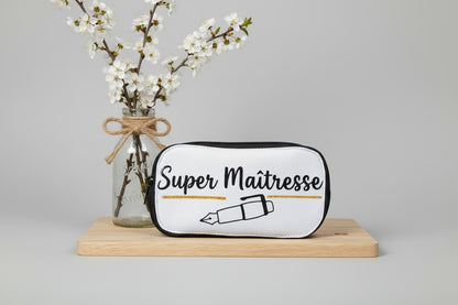 Trousse - super maîtresse